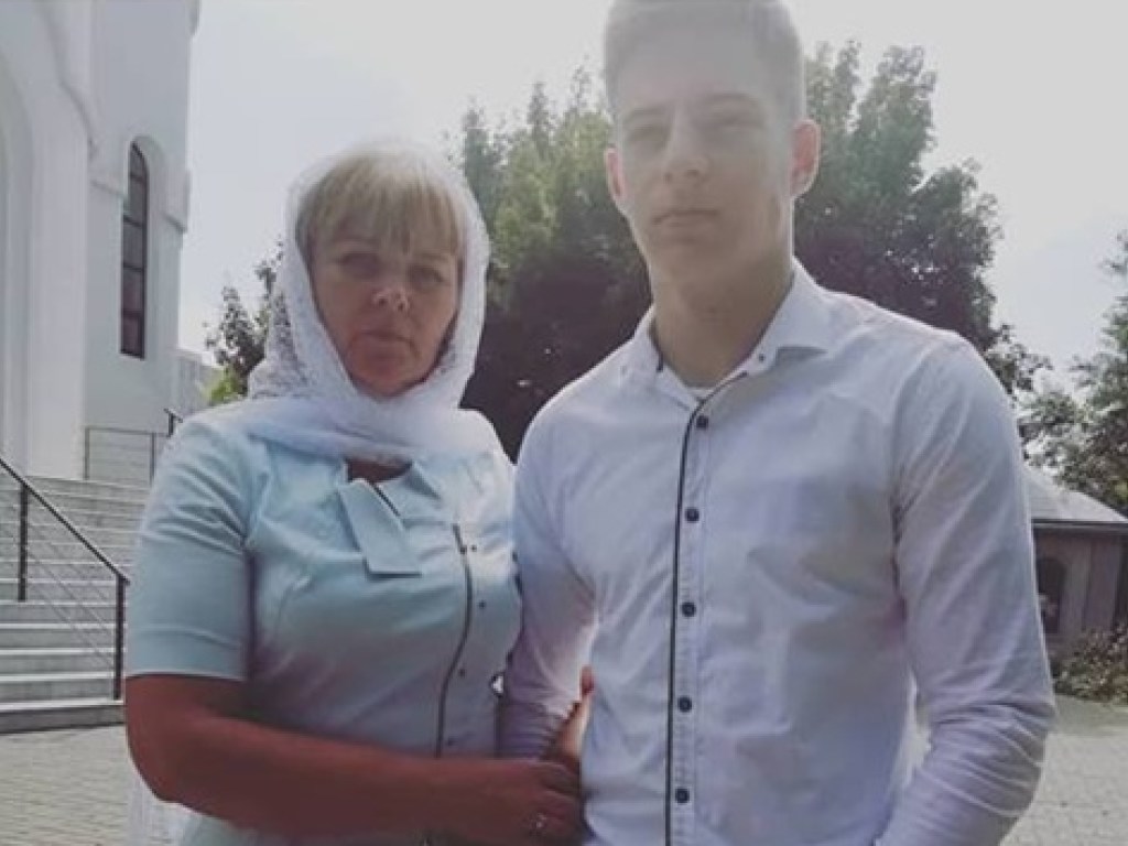 В Одессе пропала бабушка на пути от школы до дома (ФОТО)