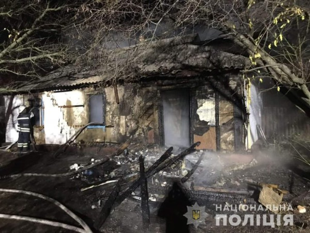 Под Киевом, спасаясь от огня, двухлетний малыш спрятался под мертвую няню (ФОТО)