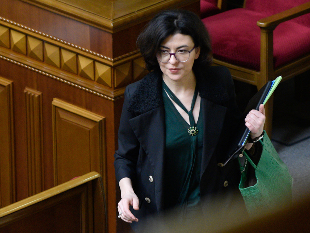Сыроед закрыла заседание ВР: Депутаты разошлись до 20 ноября