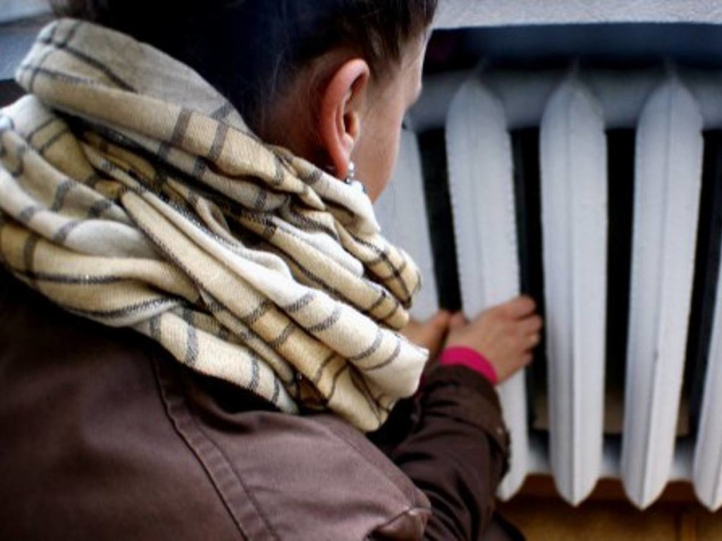 «Холодомор» в Кривом Роге: Жители города замерзают в квартирах, начались нападения на сотрудников облгаза (ФОТО)