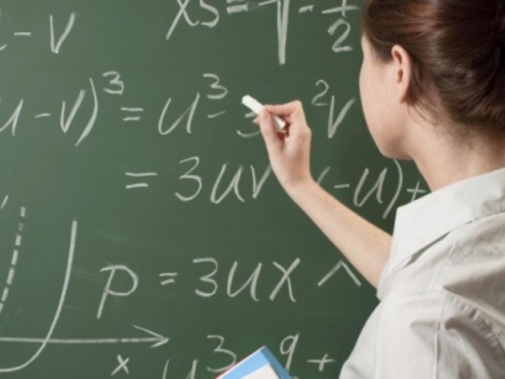Половина учителей математики в России не справились с тестом по своему предмету (ФОТО) 