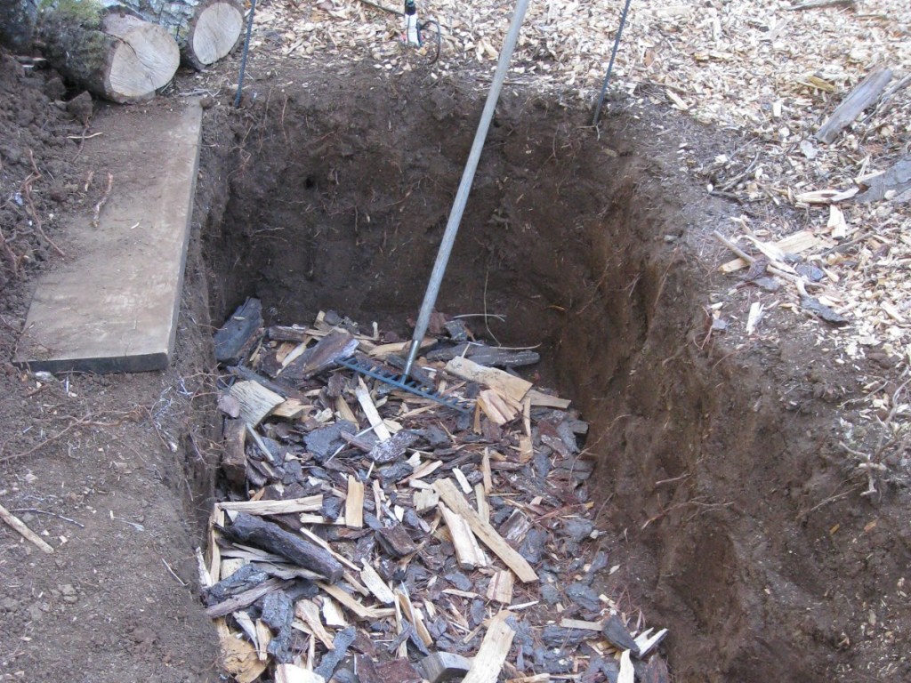 В компостной яме под Запорожьем обнаружили труп