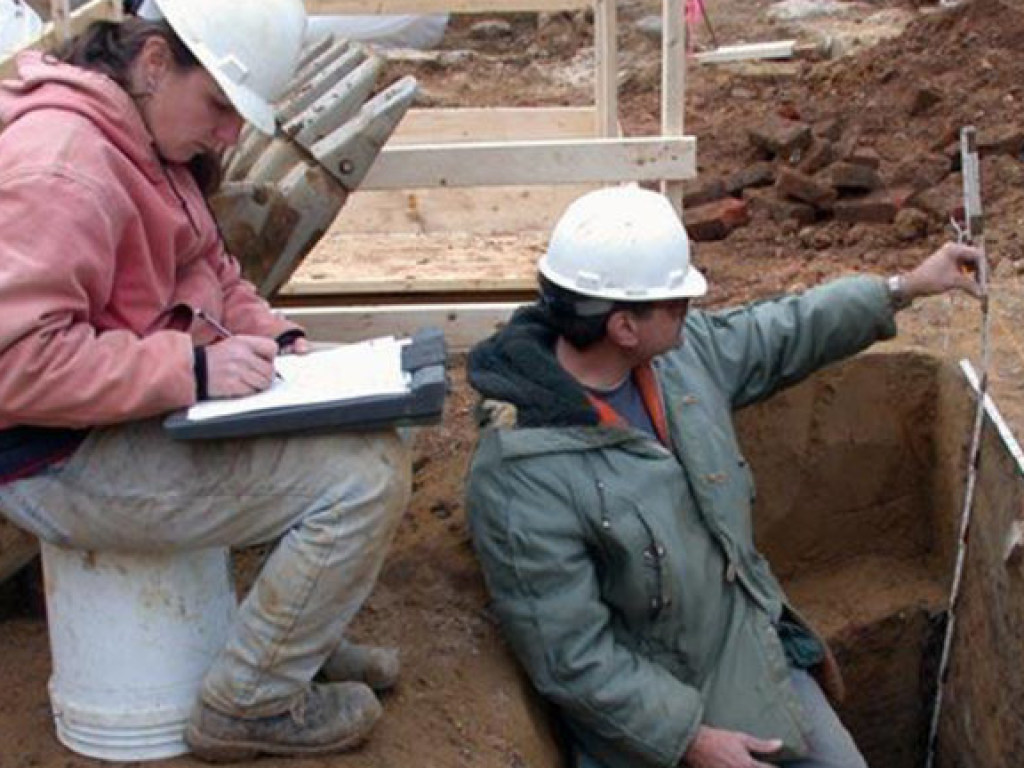 В Турции обнаружены отпечатки человеческих стоп возрастом 7500 лет