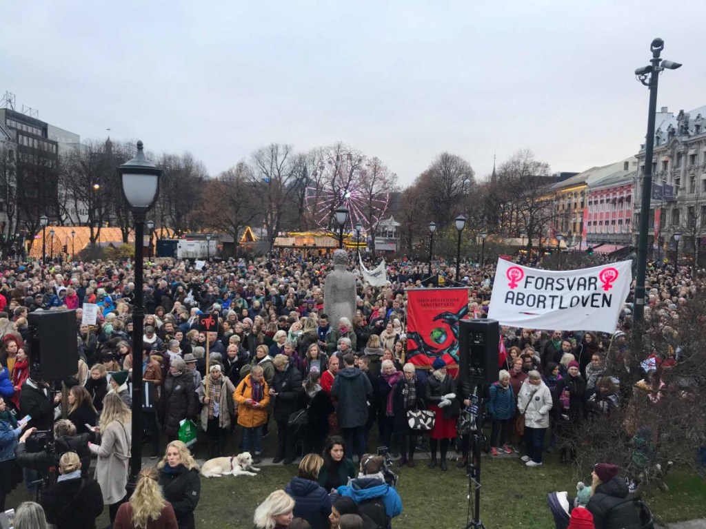 В Норвегии протестуют против ограничения на аборты