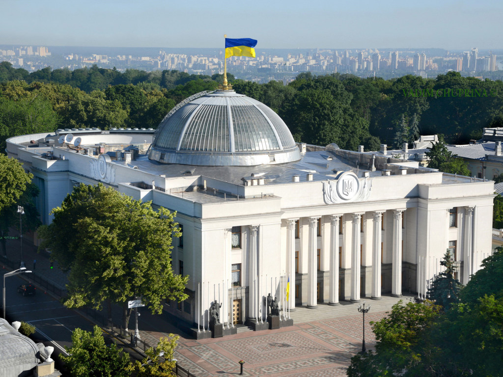 Купол здания Рады начали ремонтировать из-за страха перед угрозами Савченко &#8212; политолог