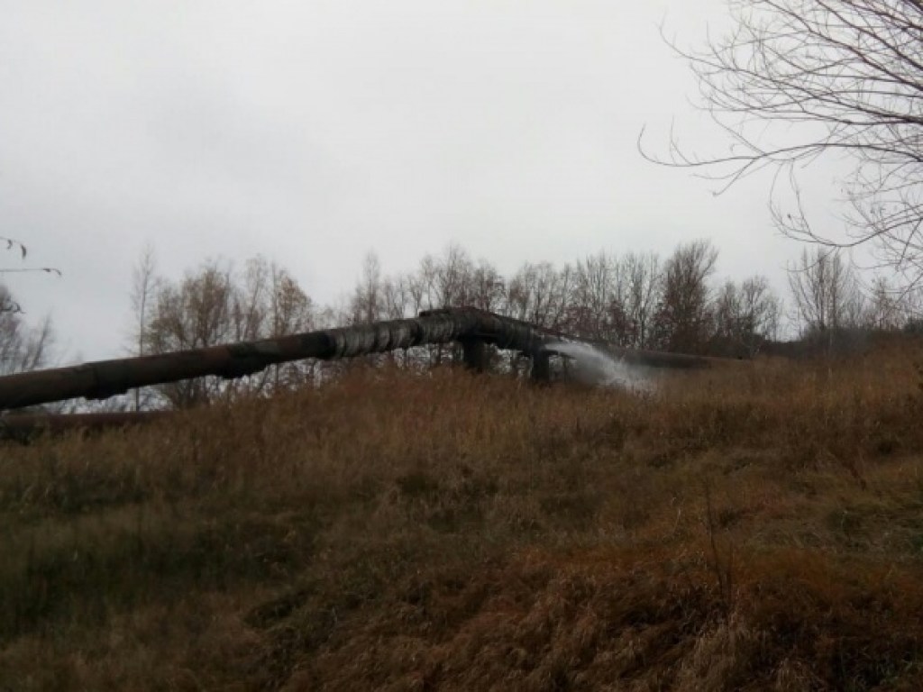В Черновцах на водопроводе произошел очередной прорыв
