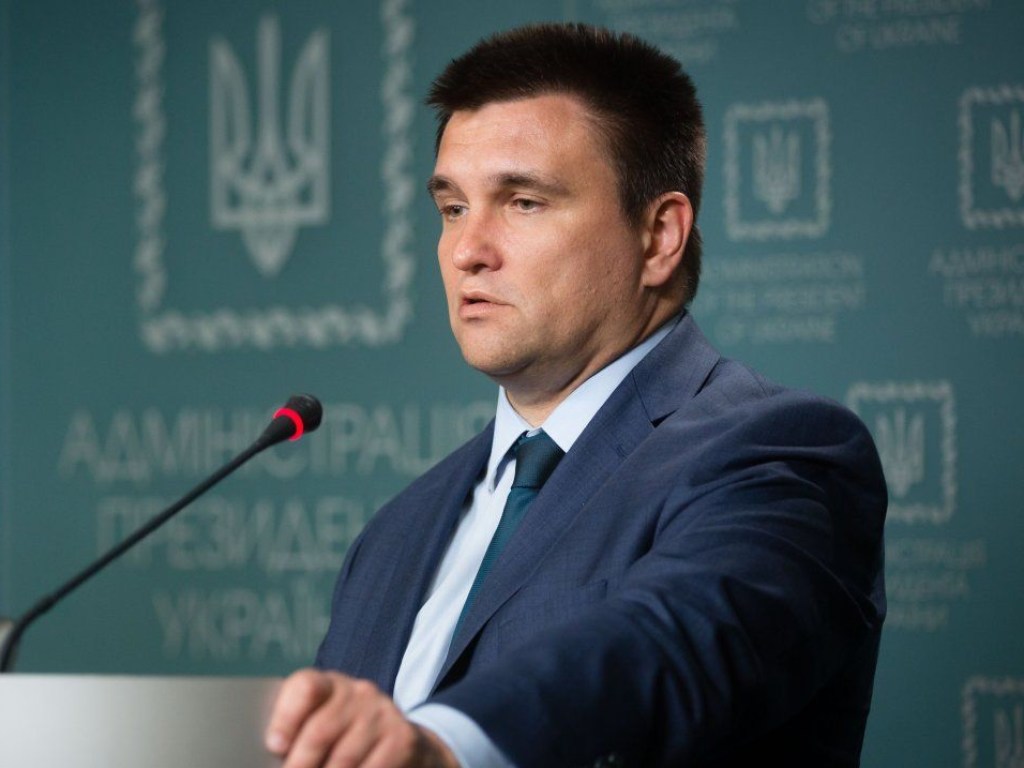 Климкин сообщил о переговорах между Украиной и США о поставках новых вооружений