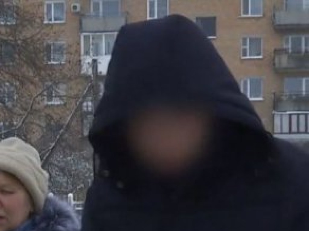 Перепутали с преступником: на Кировоградщине полицейские похитили и избили школьника