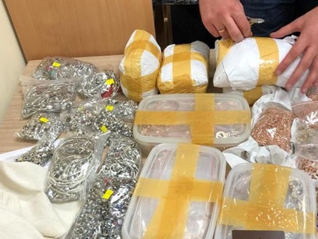 СБУ пресекла незаконный ввоз в Украину 17 килограммов золота