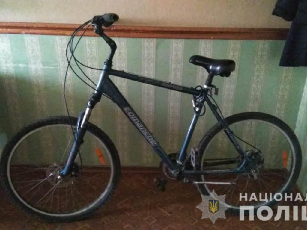 В Одесской области у священника увели велосипед (ФОТО)
