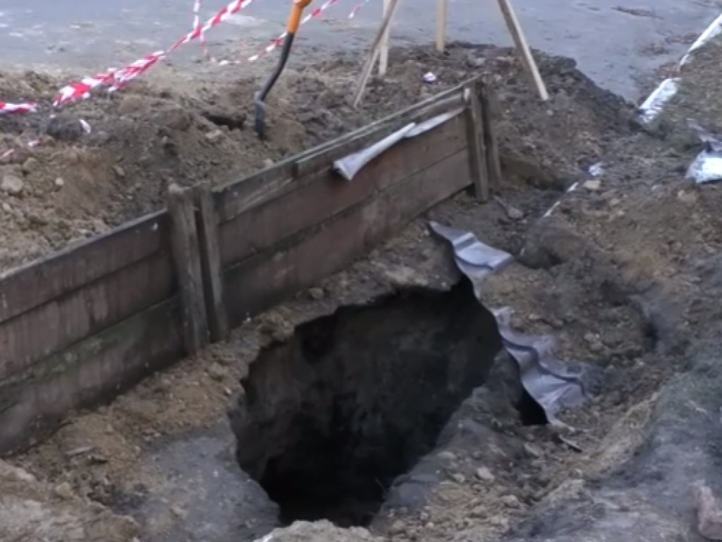 В центре Змиева обнаружен подземный город XVII века (ФОТО, ВИДЕО)