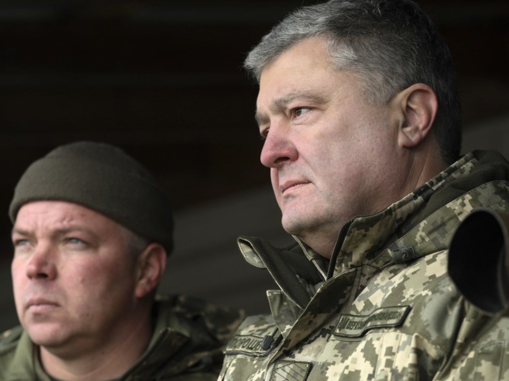 Введение в Украине военного положения необходимо действующей власти для поднятия своих рейтингов – европейский правозащитник