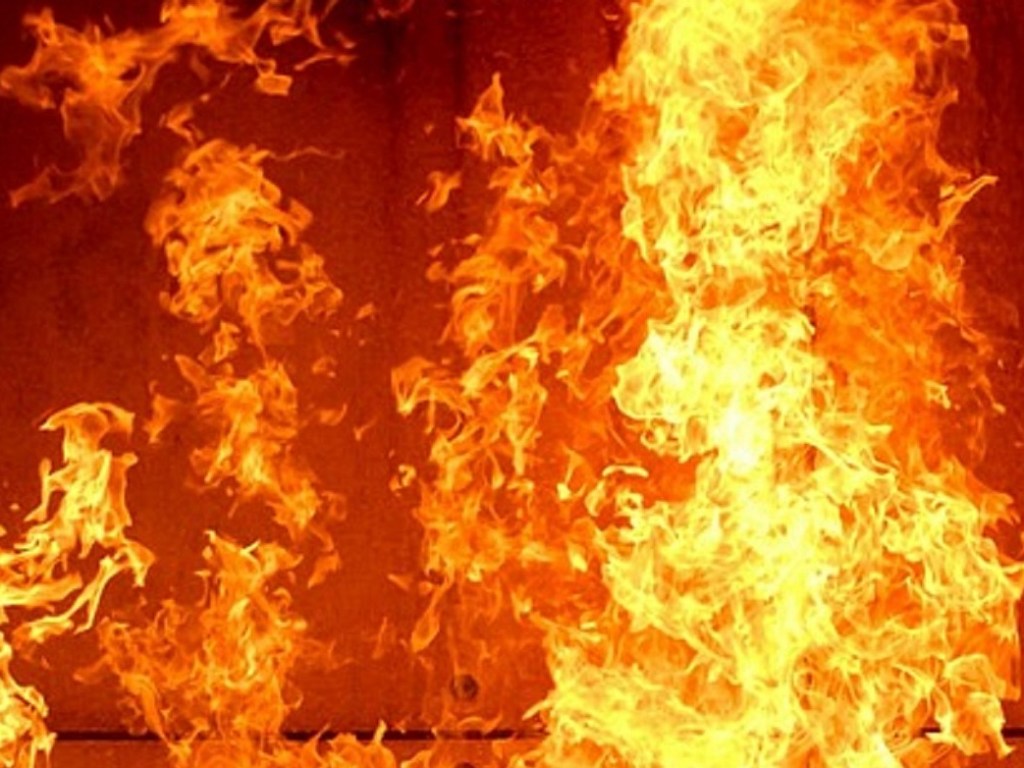 Ремонт авто закончился пожаром: в Одесской области в машине вспыхнул газовый баллон