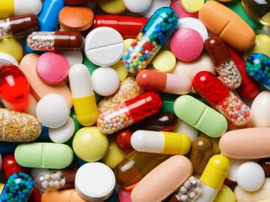 В Кабмине утвердили госстратегию обеспечения украинцев лекарствами