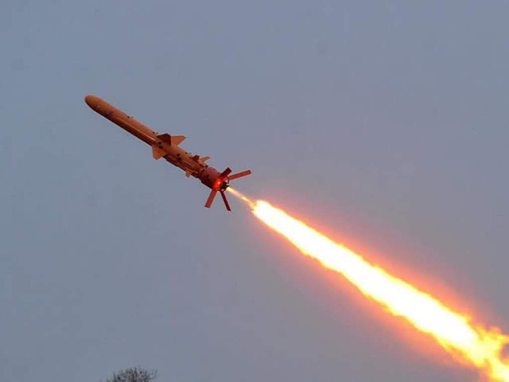 В Украине прошли успешные испытания новой крылатой ракеты (ВИДЕО)