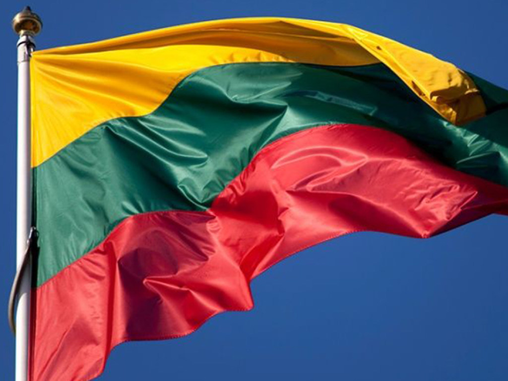 Захват украинских кораблей: Литва вводит санкции против РФ