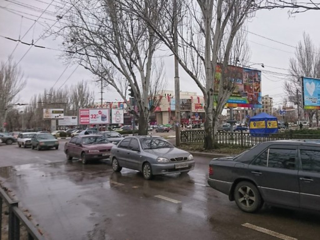 В центре Николаева столкнулись две маршрутки (ФОТО)