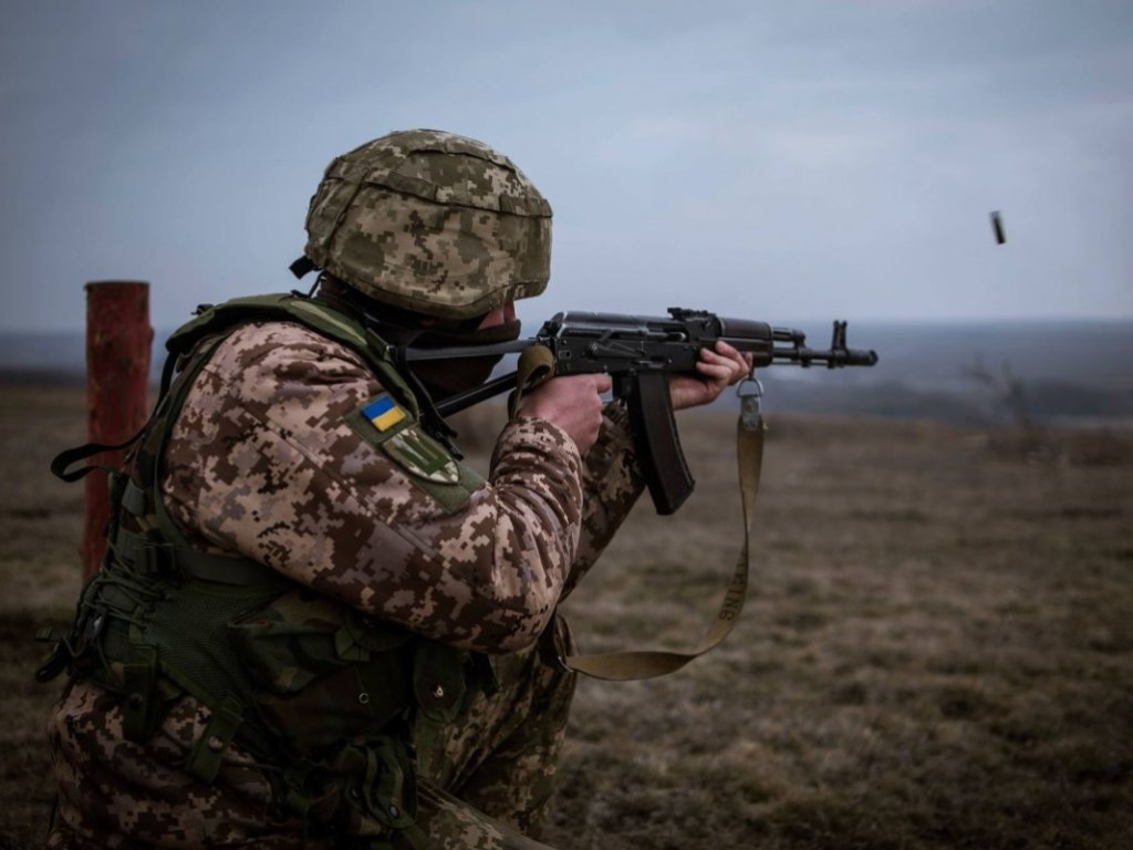 Штаб ООС: За день на Донбассе позиции ВСУ обстреляли 10 раз