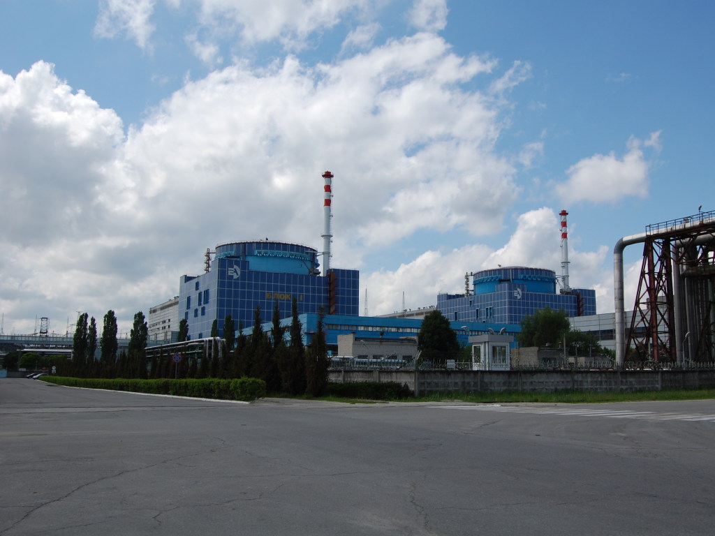 На Хмельницкой АЭС подключили энергоблок после аварии