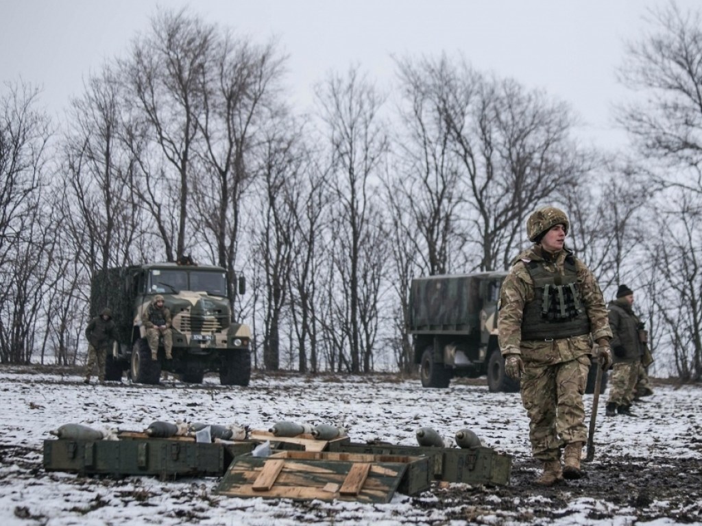 За сутки на Донбассе один украинский военный получил ранения