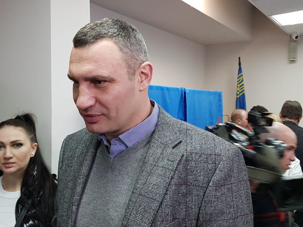 Выборы директора в Институте сердца: приехали Кличко и жена Луценко (ФОТО)
