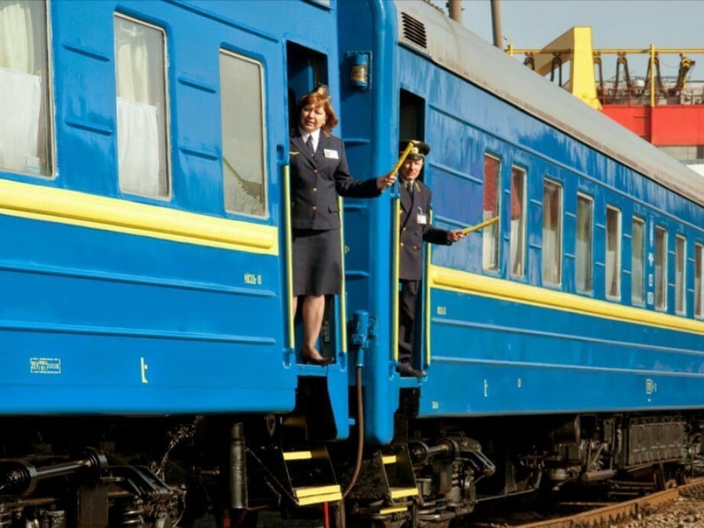 «Укрзалізниця» добавила 23 поезда на новогодние праздники