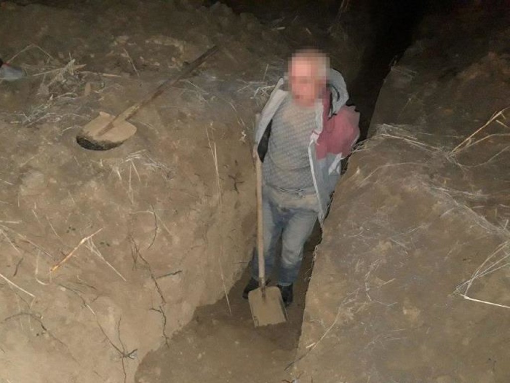 В Одесской области при попытке кражи городского водовода задержали 68-летнего мужчину (ФОТО)