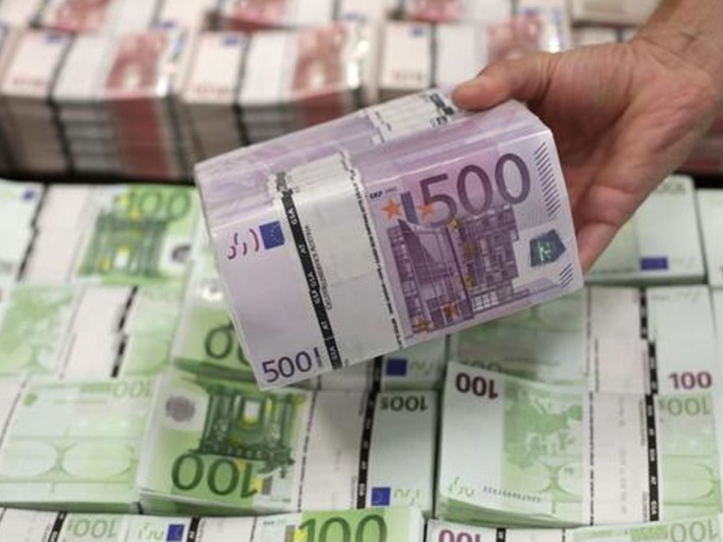 Кредит от ЕС растворится в «черном ящике» госбюджета – экономист