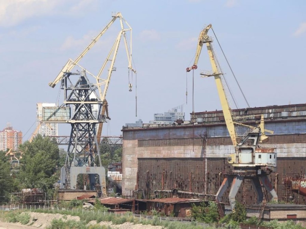 Украина отказалась принять американские военные корабли из-за завода Порошенко