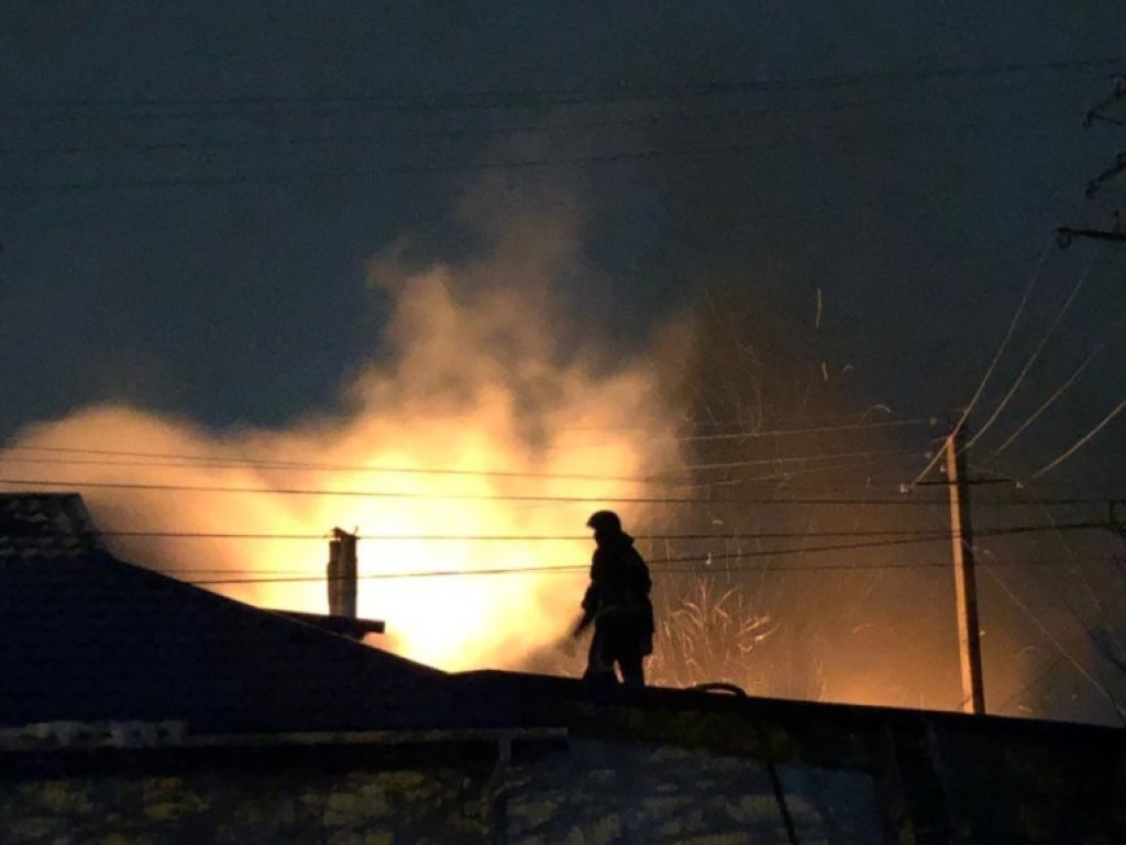 В Одесской области после праздника загорелся поселковый совет (ФОТО)