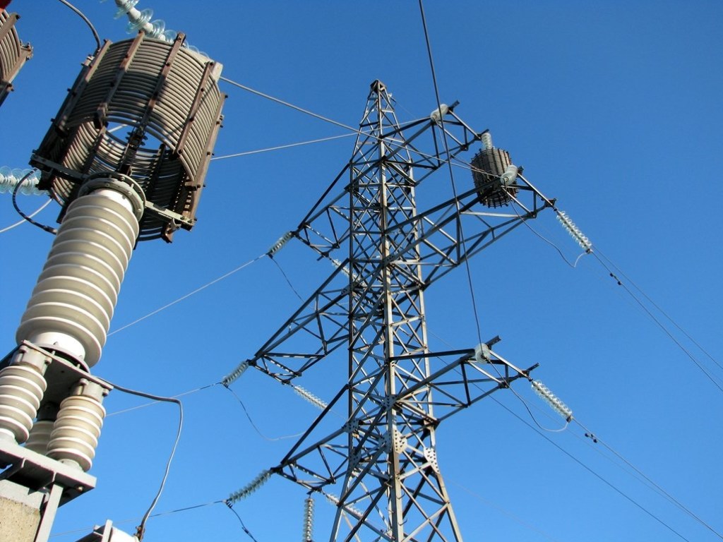 С февраля 2019 года украинцы в случае аварий на электросетях должны обращаться к оператору распределения электроэнергии – эксперт