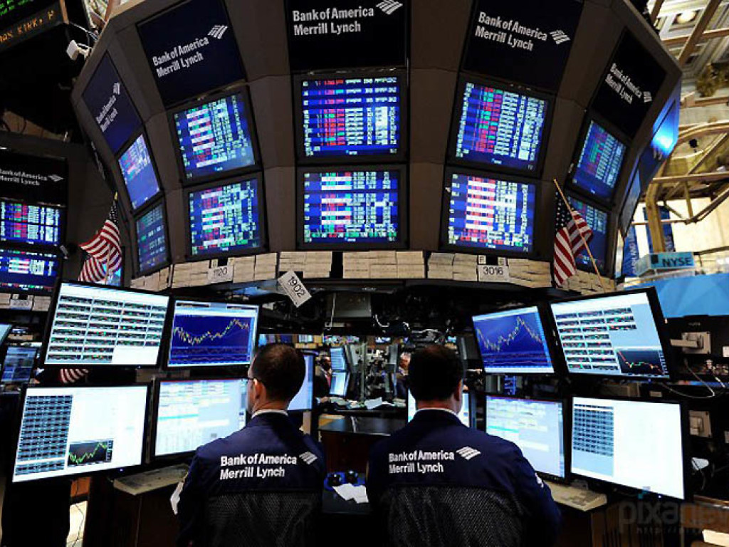 В США зафиксирован обвал котировок на фондовых рынках: возникла угроза мирового кризиса &#8212; СМИ