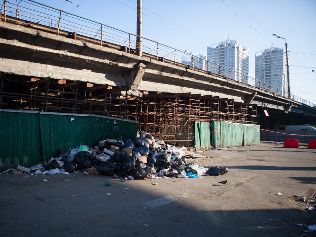 Шулявский мост в Киеве хотят полностью перекрыть весной 2019 года