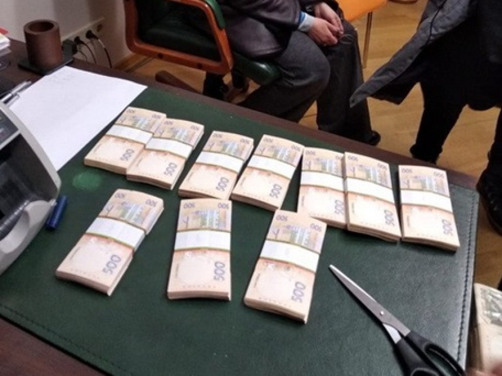 «Активисты» вымогали деньги у киевских банкиров – СБУ