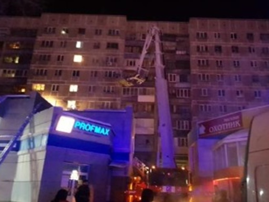 Момент взрыва многоэтажки в российском Магнитогорске попал на видео