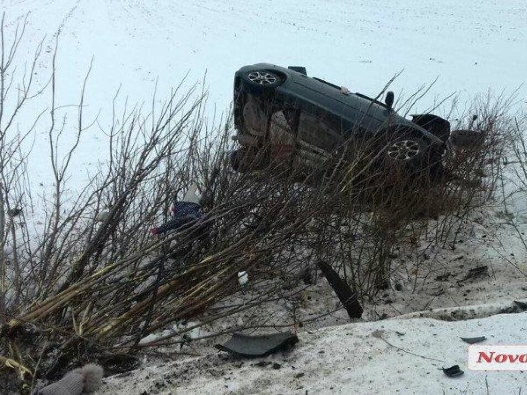 Жуткое ДТП в Николаеве с 8 погибшими: Камера видеонаблюдения запечатлела момент аварии (ВИДЕО)