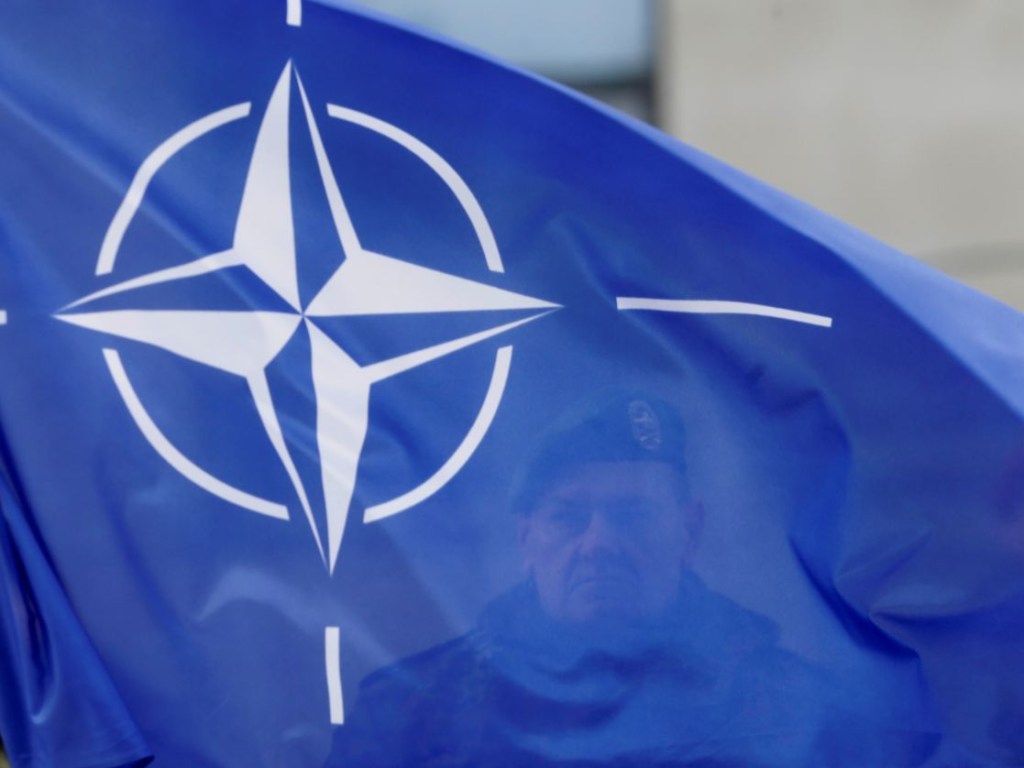 В Украине начала работу контактная дипмиссия НАТО