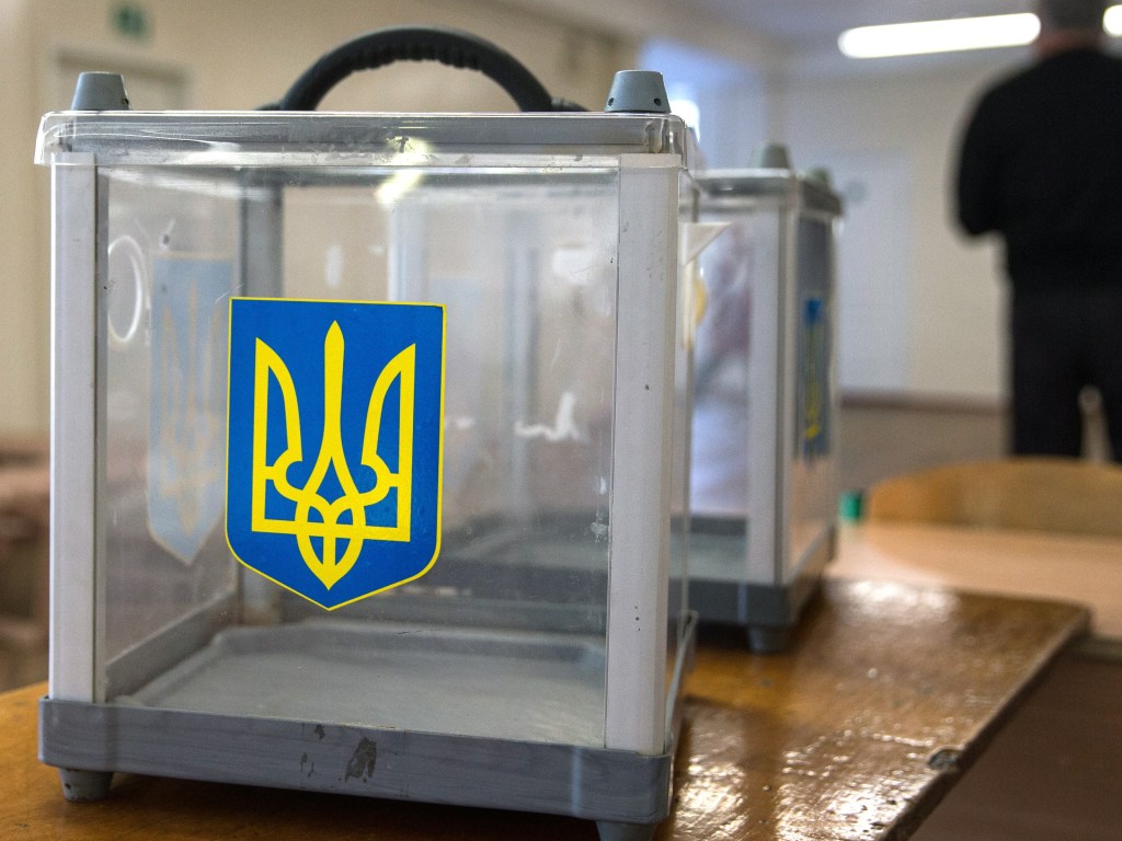 Президентская избирательная кампания проходит на фоне огромного недоверия украинцев ко всем политикам  &#8212; эксперт