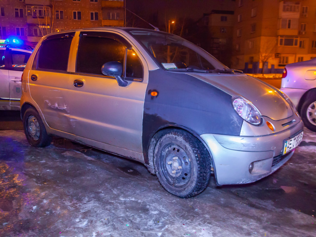 В Днепре пьяный водитель без прав убегал от полиции и устроил ДТП с маршруткой (ФОТО, ВИДЕО)