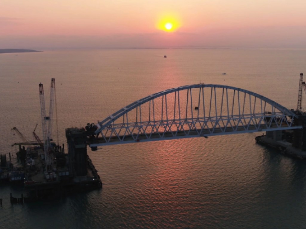 Проектировщики  Керченского моста наделали ошибок на 44 миллиона долларов