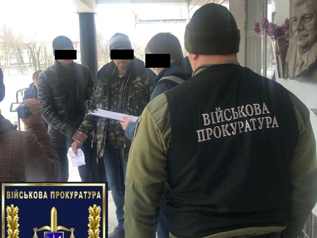 В Запорожье чиновник «Укроборонпрома» попался на взятке (ФОТО)