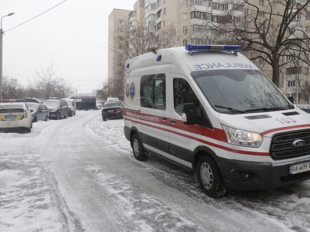 На улице Драгоманова в Киеве женщина задушила 6-месячную дочь (ФОТО)