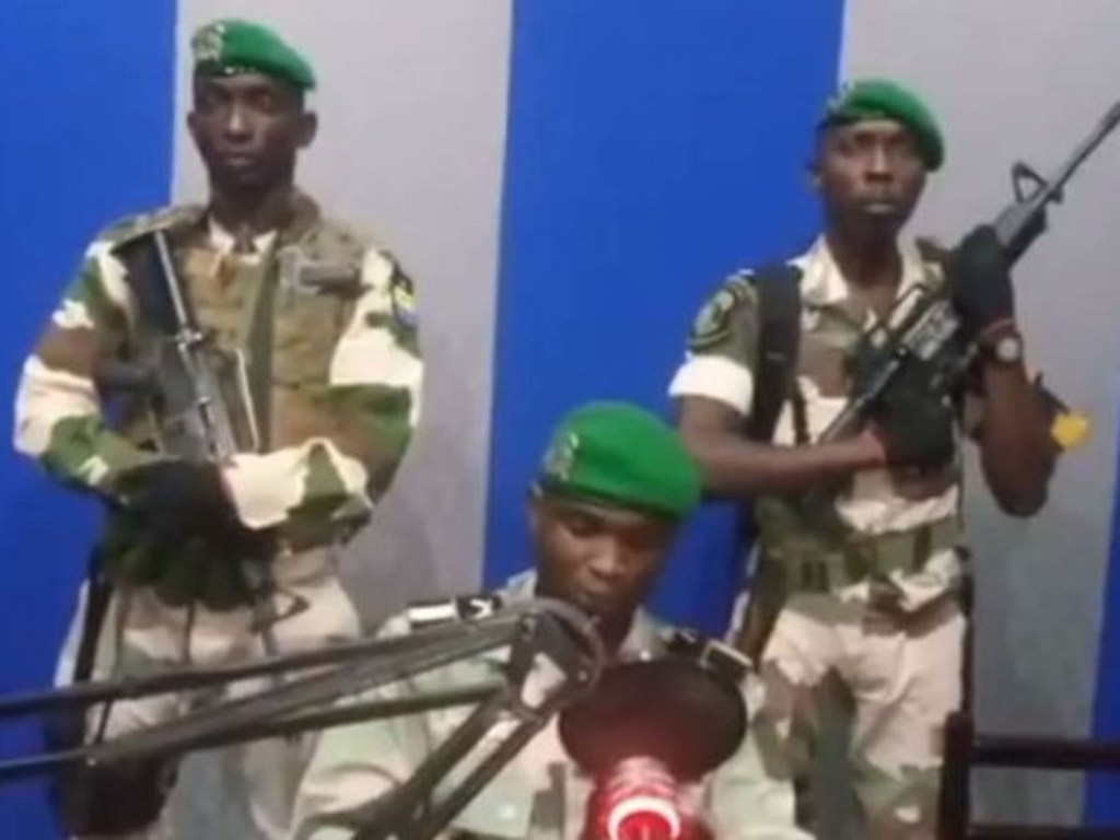 Группа военных попыталась устроить переворот в Габоне: мятежники арестованы