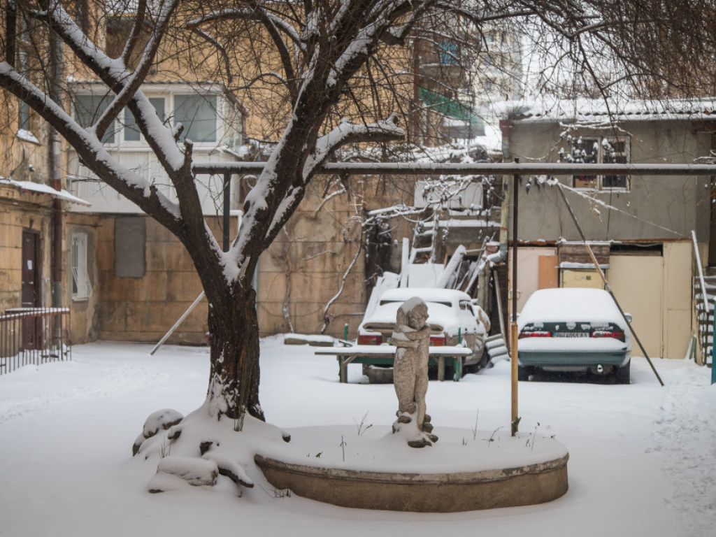 Одесский снегопад: дети радовались зимней погоде (ФОТО)