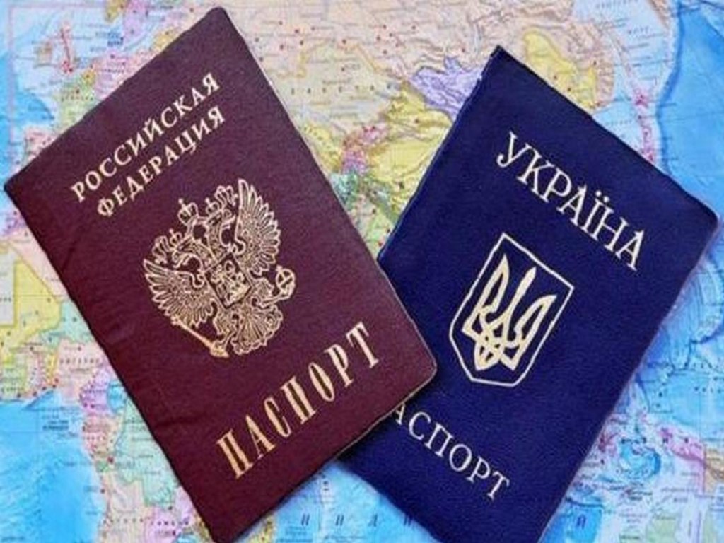 Политолог: Введение в одностороннем порядке визового режима с РФ породит двойное гражданство