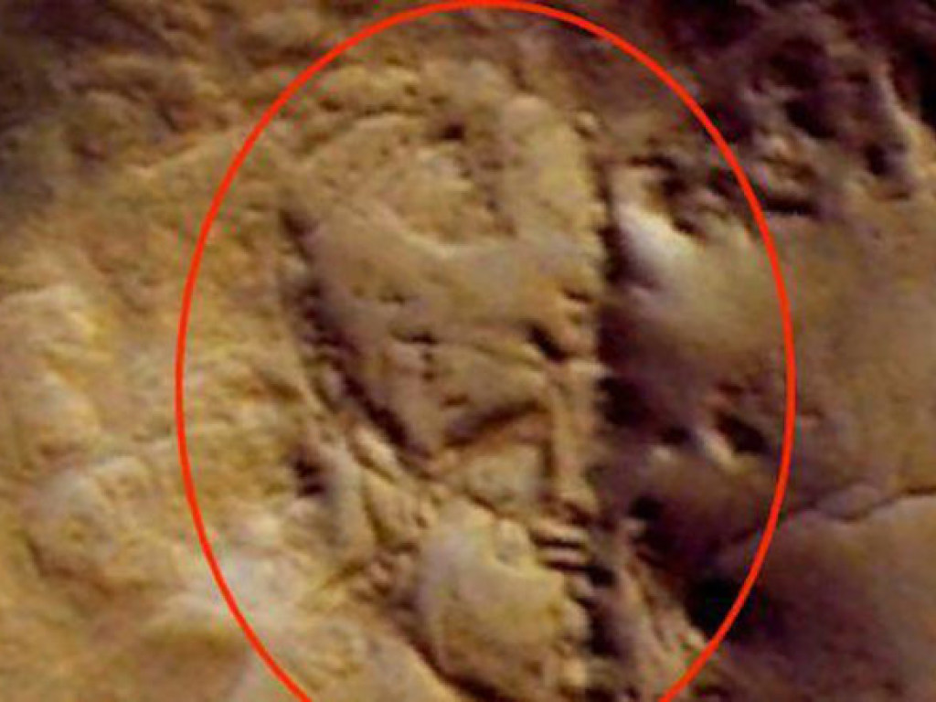 Известный уфолог обнаружил огромное лицо на Марсе (ФОТО)