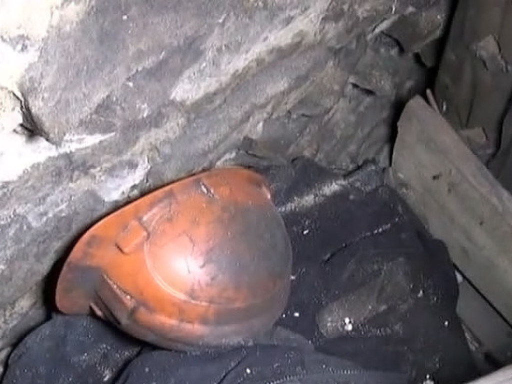 В Павлограде на шахте произошла вспышка метана: пять горняков госпитализированы