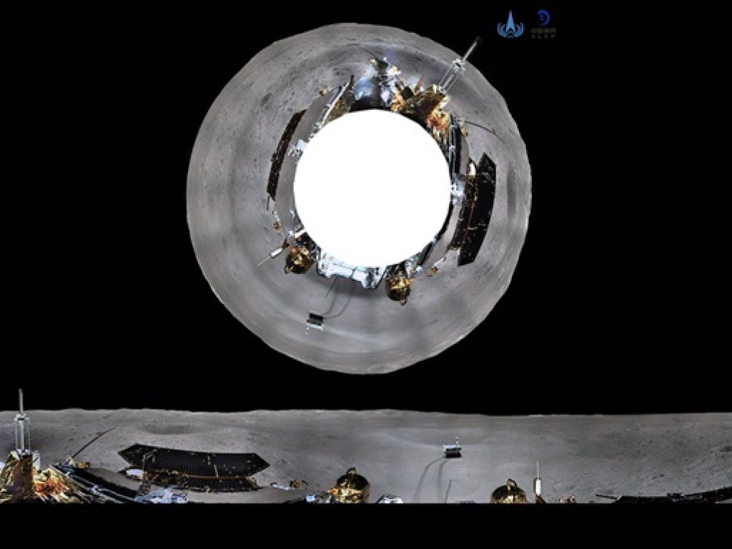 Появились панорамные снимки обратной стороны Луны (ФОТО)
