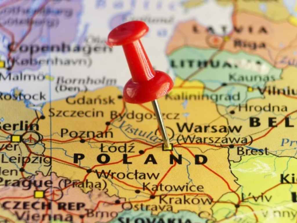 Украинец пытался проехать в Польшу с поддельным венгерским паспортом