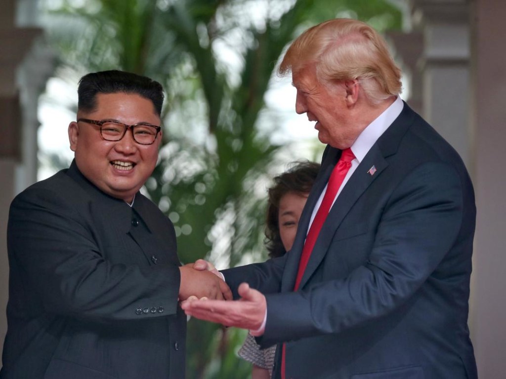 Саммит между Трампом и Ким Чен Ыном может состояться в середине февраля во Вьетнаме